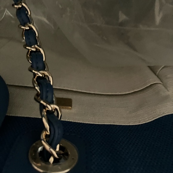 Chanel shopper tote NIB - Picture 3 of 10